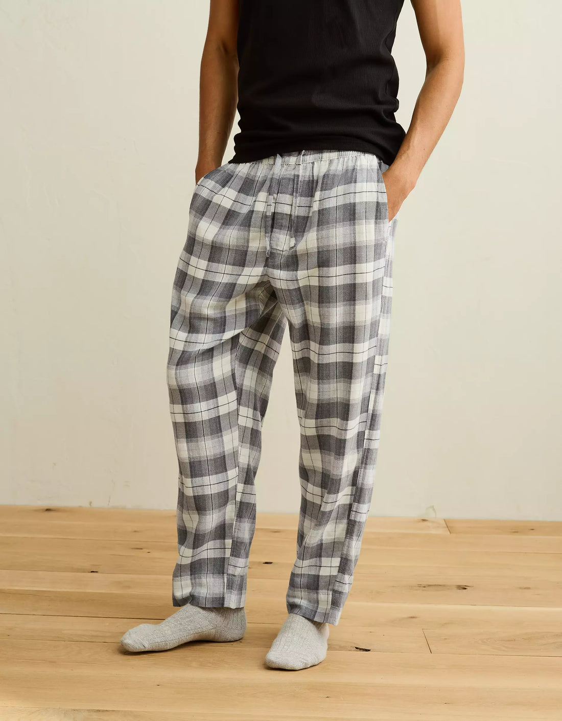 Men's Soft Flannel Drawstring Waist Loose Sleep Pants